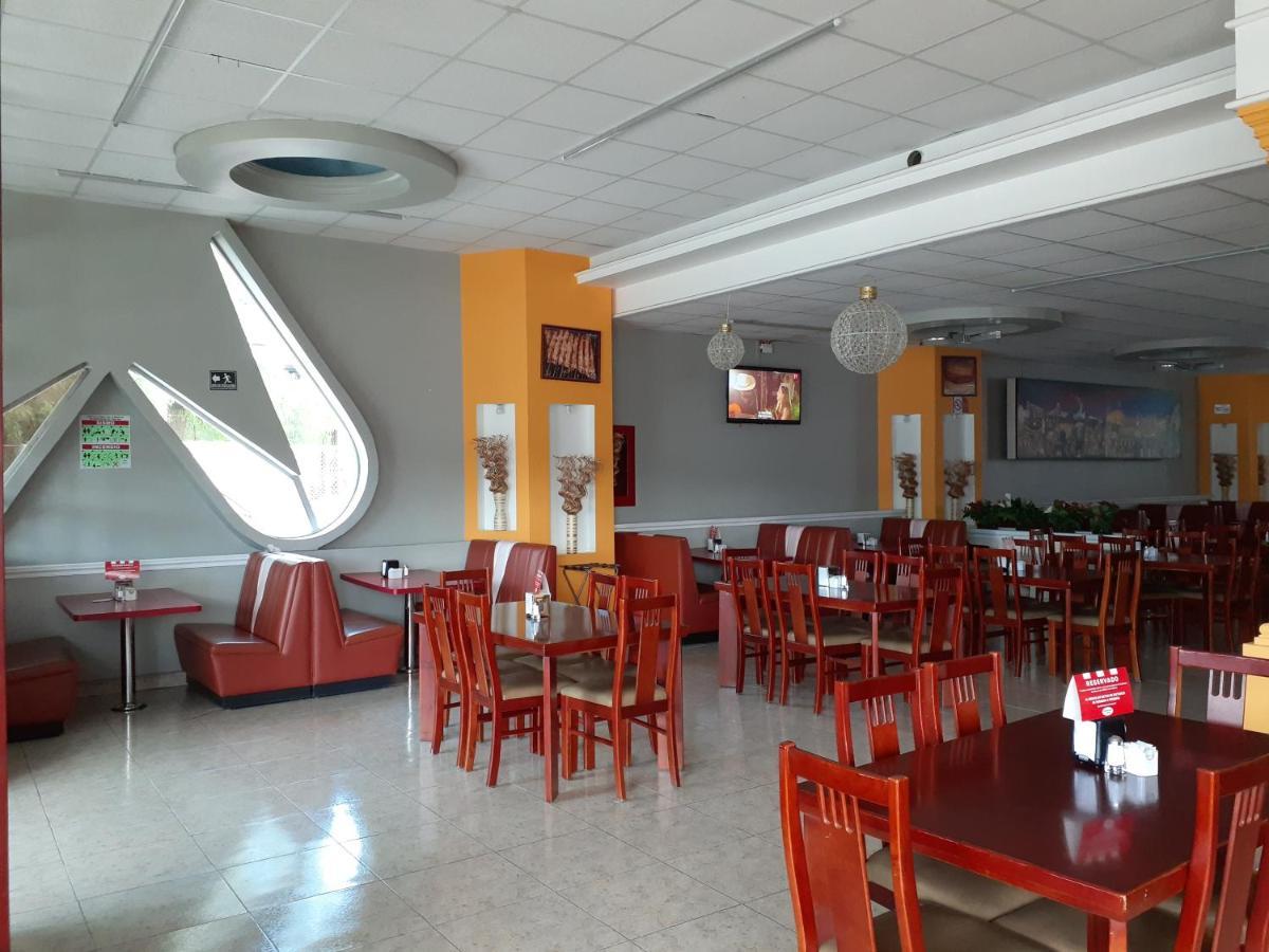 Leo Hotel Jerez de García Salinas Exterior foto